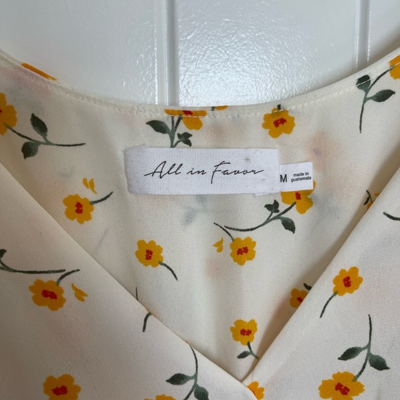 All in Favor White with Yellow Flowers Maxi Dress - Picture 4 of 4